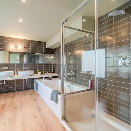 Gran Duplex Cerca Del Mar Con Piscina Privada En El Centro De Holiday home *